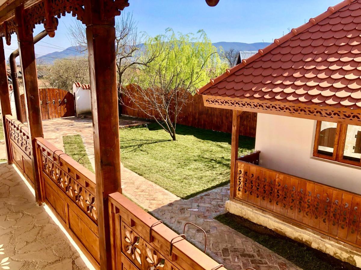Conacul Grigorescu Ratesti Exterior foto